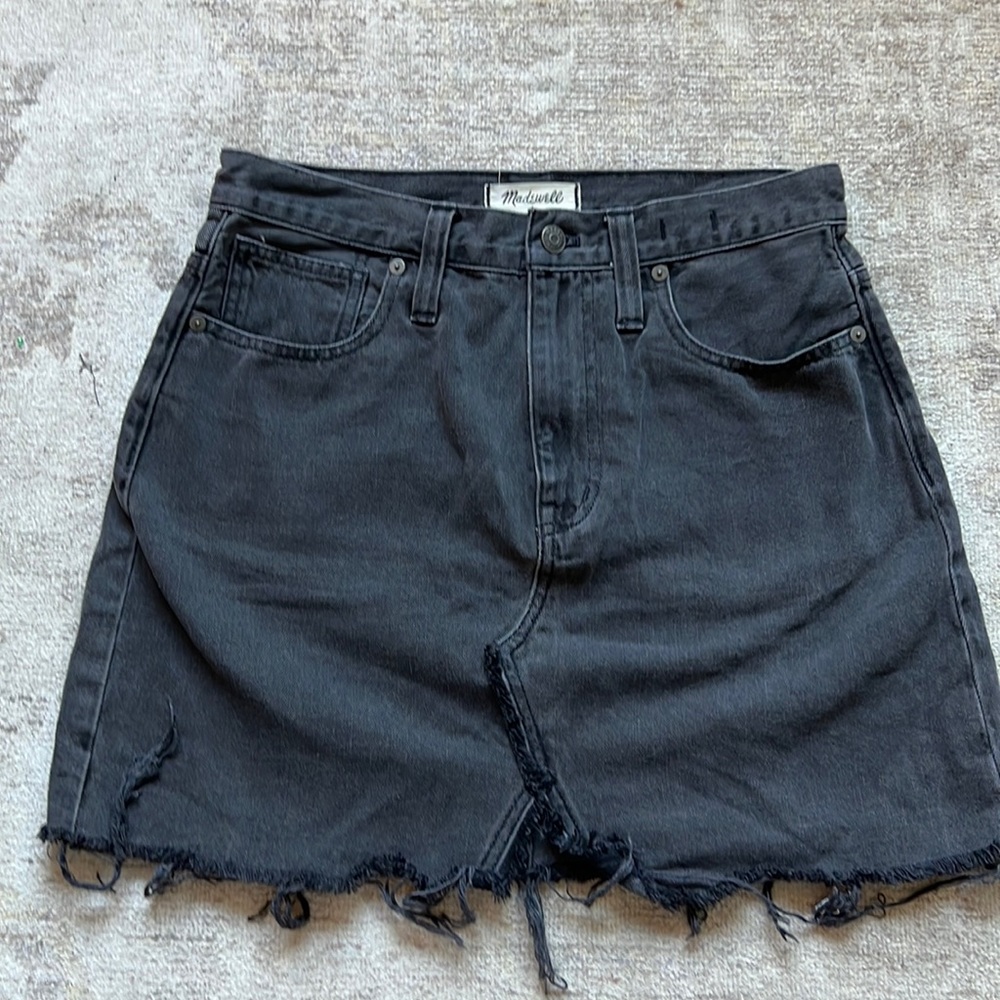 Black washed women’s denim skirt